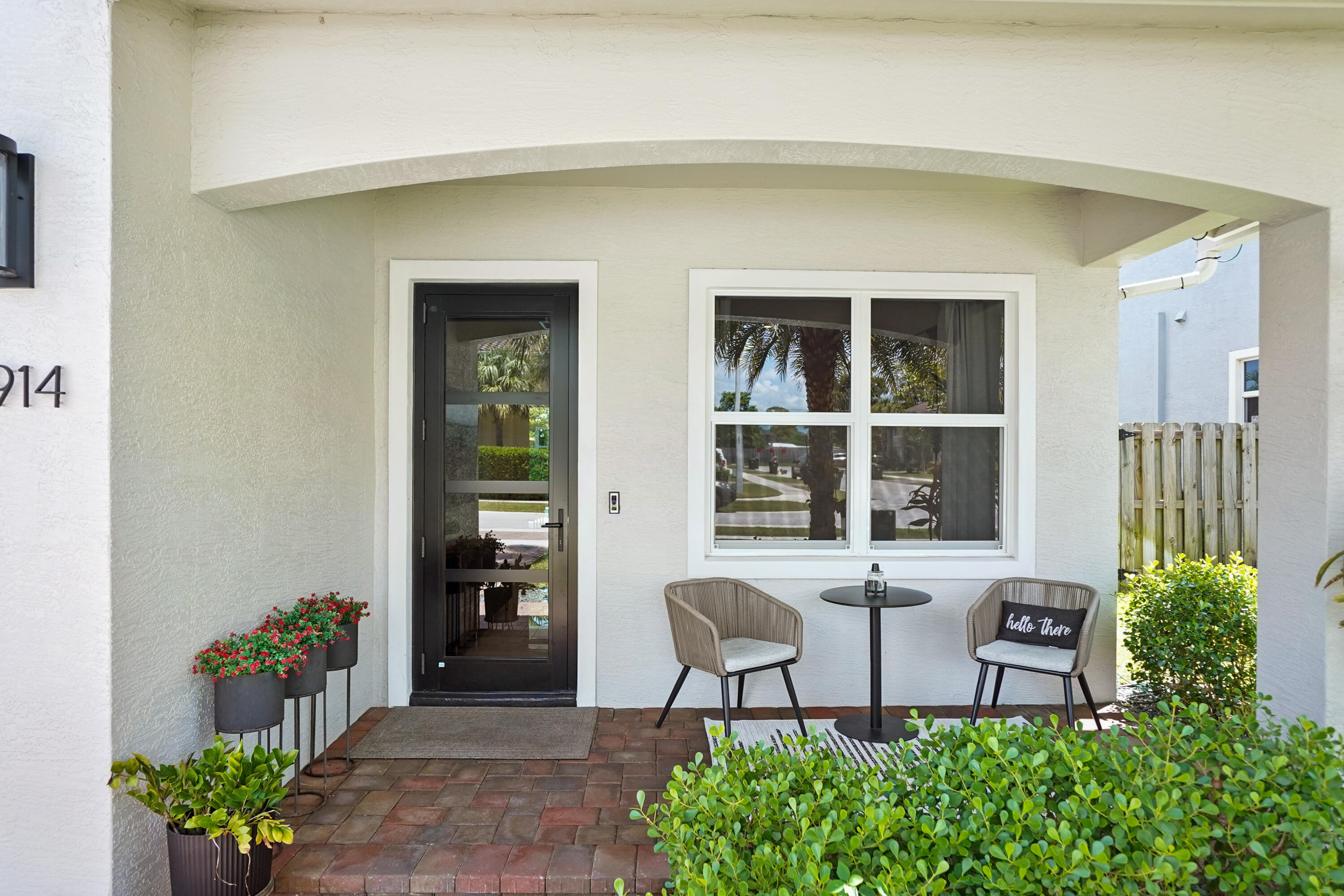 3914 La Rambla Lake Worth, FL 33467 - Photo 4 of 43 02 front 02