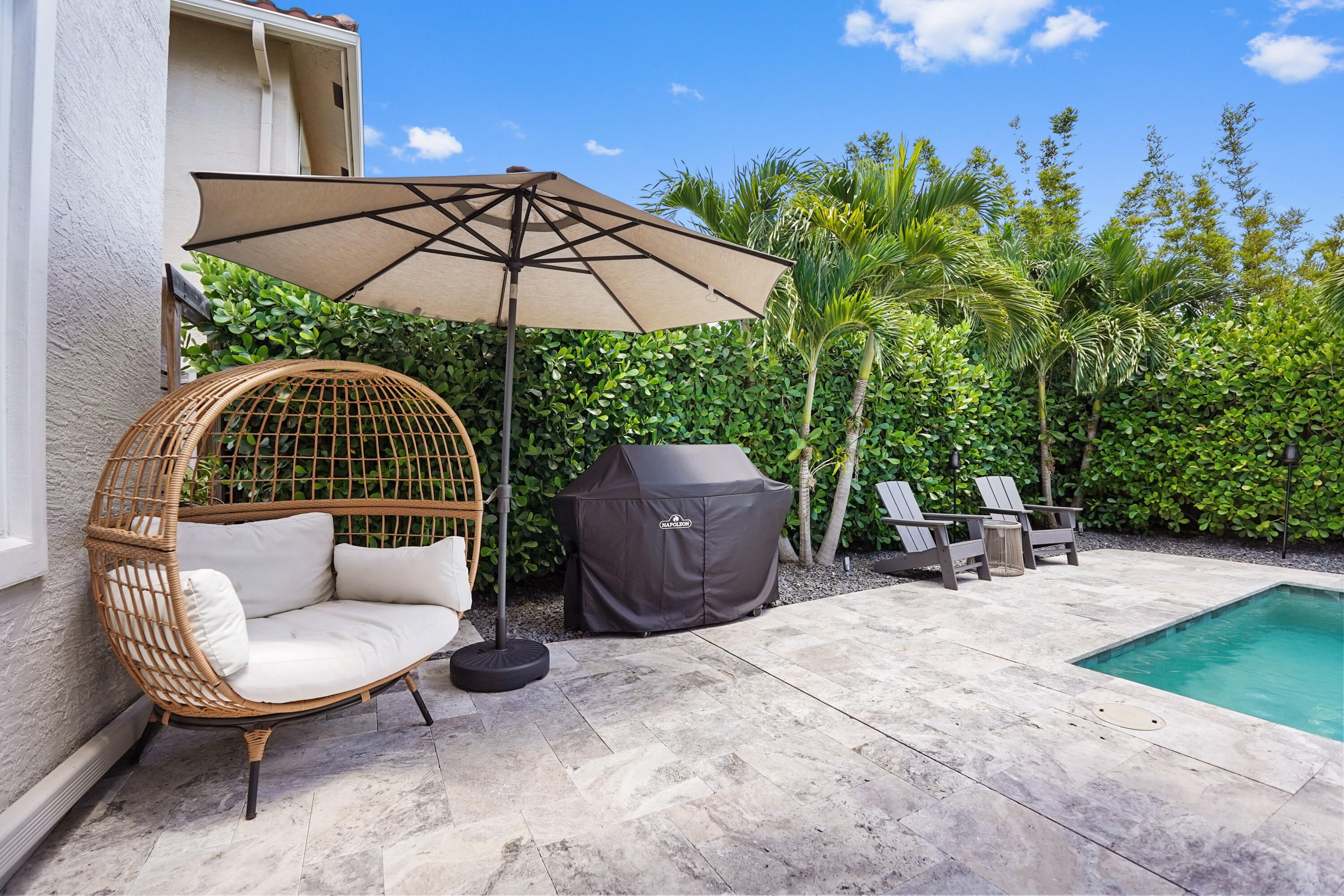 3914 La Rambla Lake Worth, FL 33467 - Photo 43 of 43 48 Pool 05