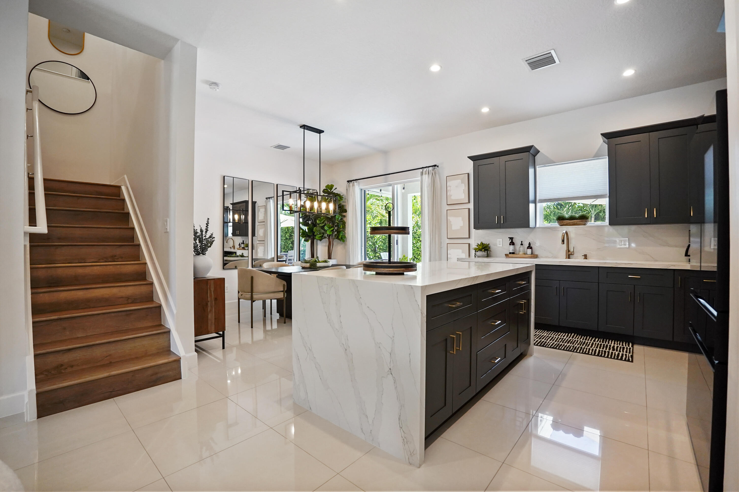 3914 La Rambla Lake Worth, FL 33467 - Photo 9 of 43 07 Kitchen 01