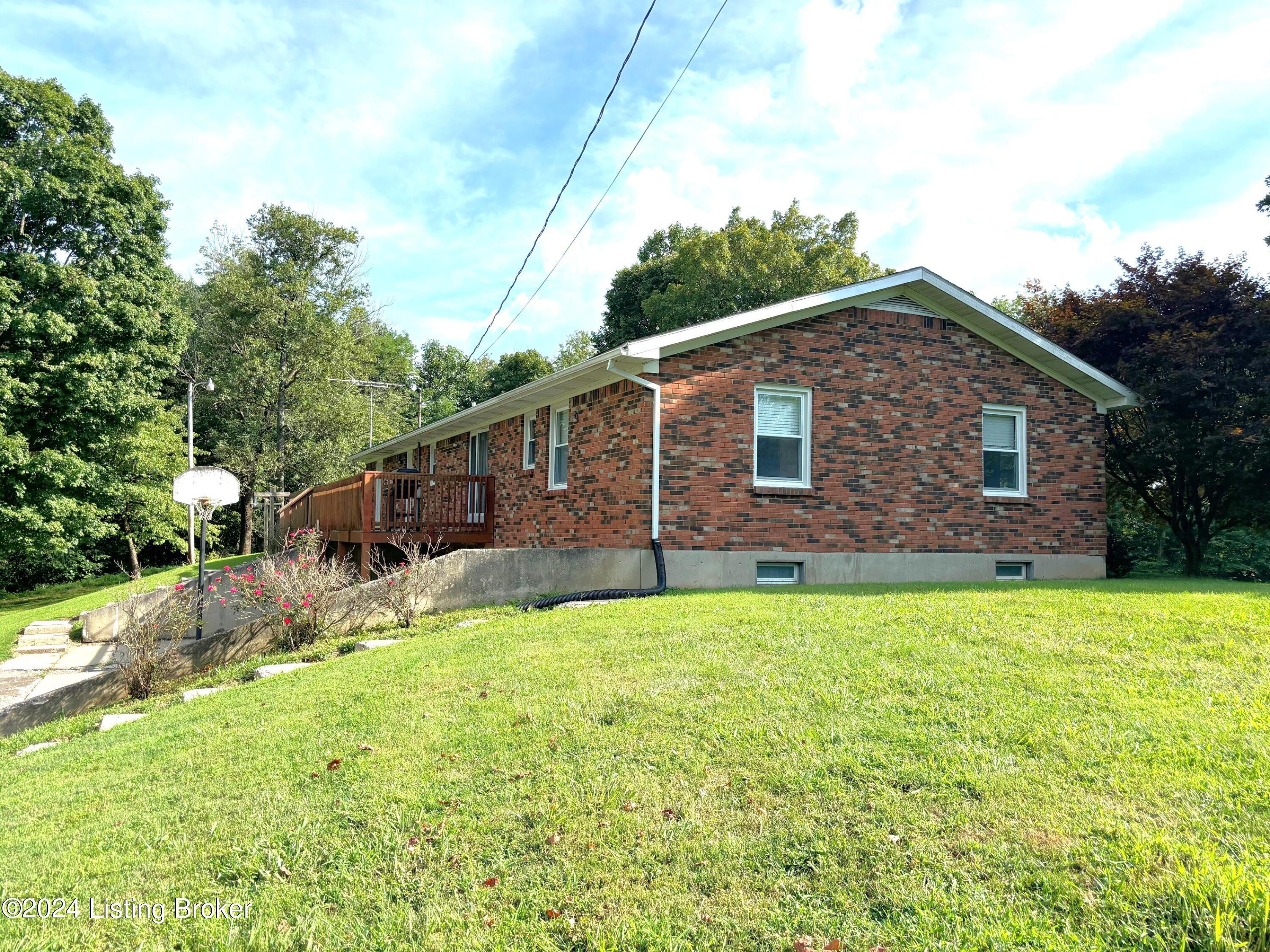 1400 Ray Road Payneville, KY 40157 - Photo 8 of 107 IMG_6119