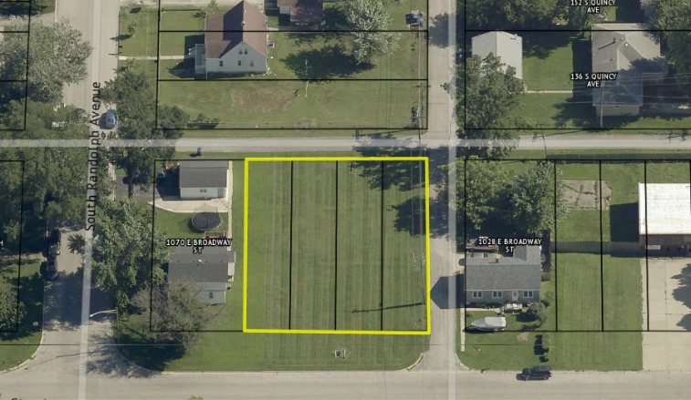 0 Broadway Street East Bradley, IL 60915 - Photo 5 of 5 a view of a brick house with a swimming pool