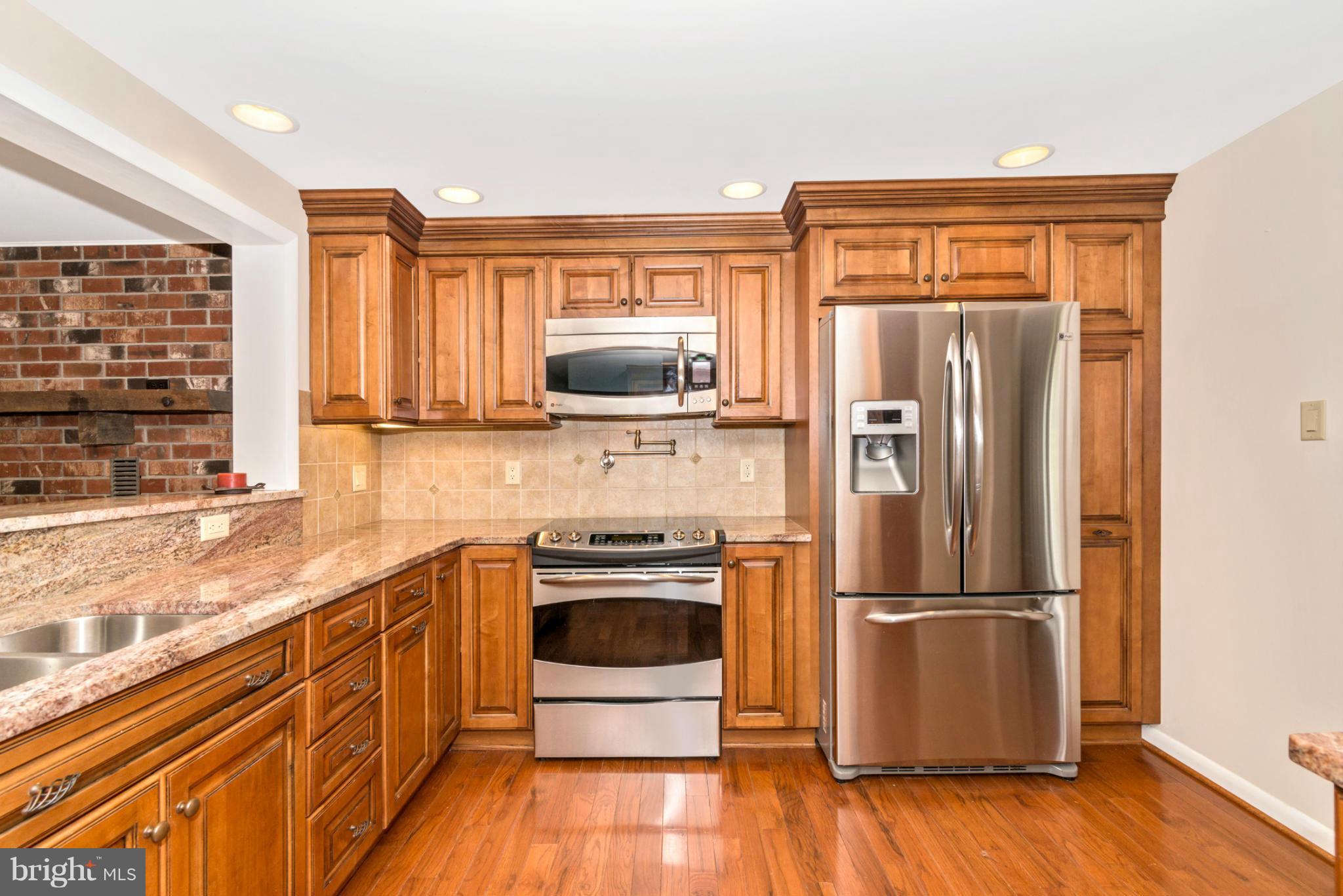 13831 Frazier Road Smithsburg, MD 21783 - Photo 3 of 27 Kitchen