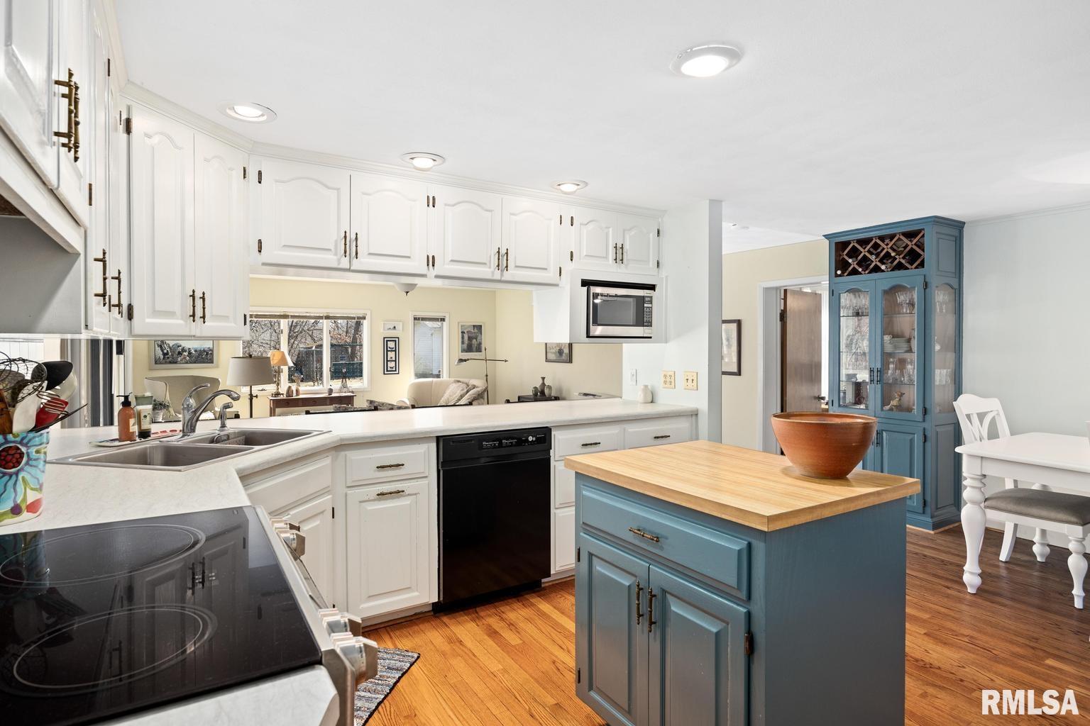 23161 Spring Creek Road Washington, IL 61571 - Photo 15 of 46