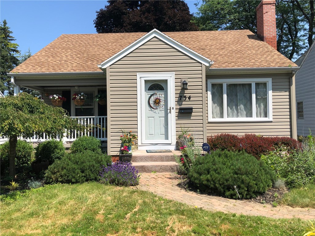 734 Eaton Road Irondequoit, NY 14617 - Photo 1 of 1