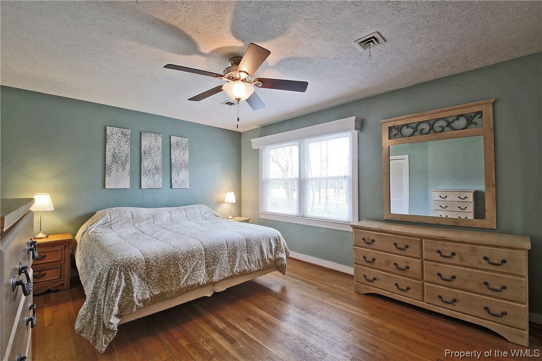 22 Goodwin Road Newport News, VA 23606 - Photo 16 of 24 Gallery Image 16