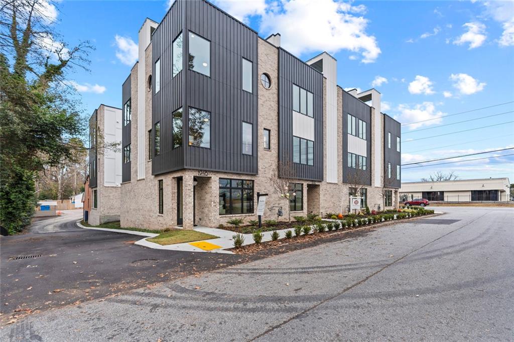 1946 8th Street, Unit 1 Atlanta, GA 30341 - Photo 8 of 38