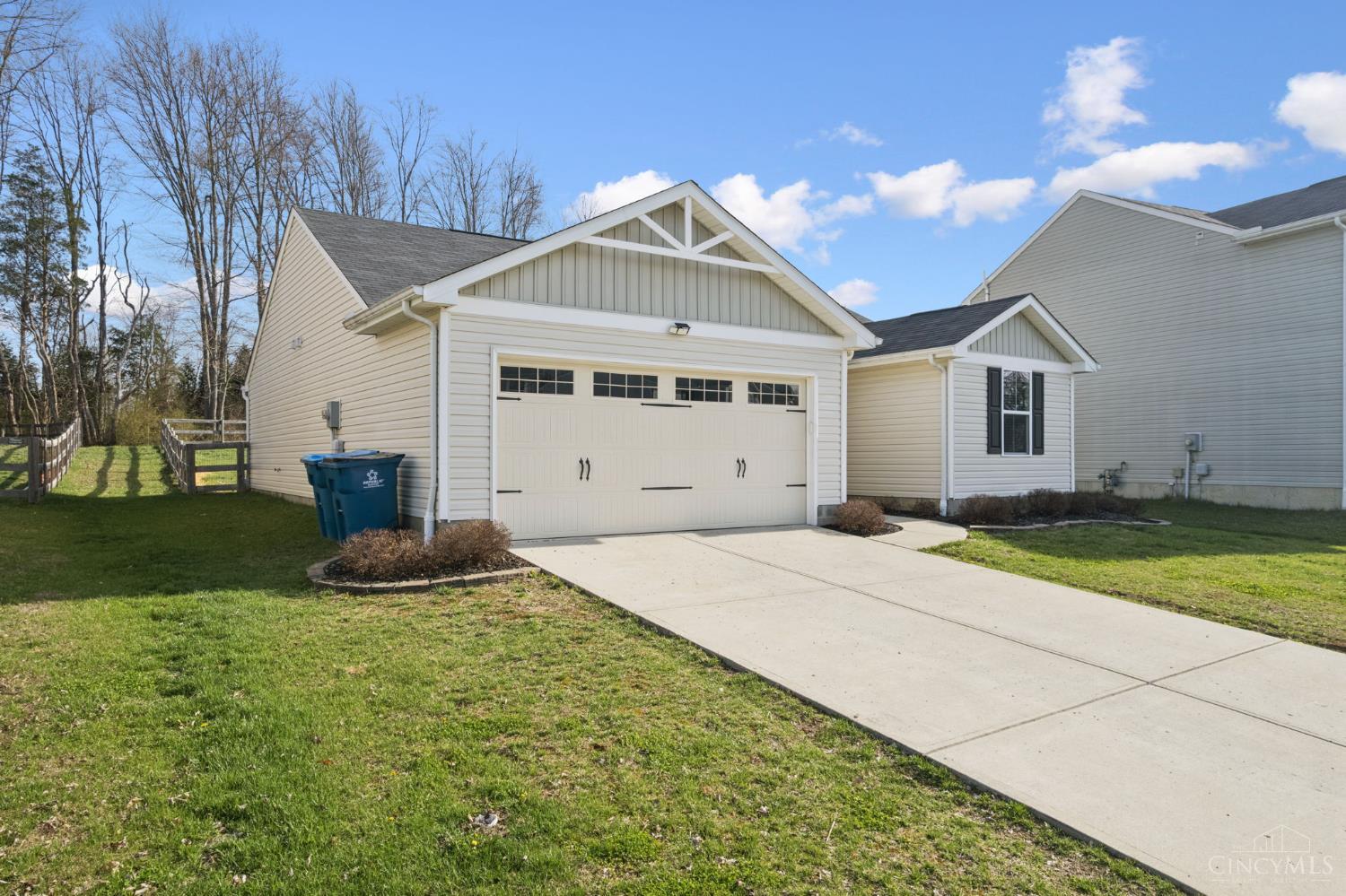 108 Wooded Ridge Drive Amelia, OH 45102 - Photo 2 of 30