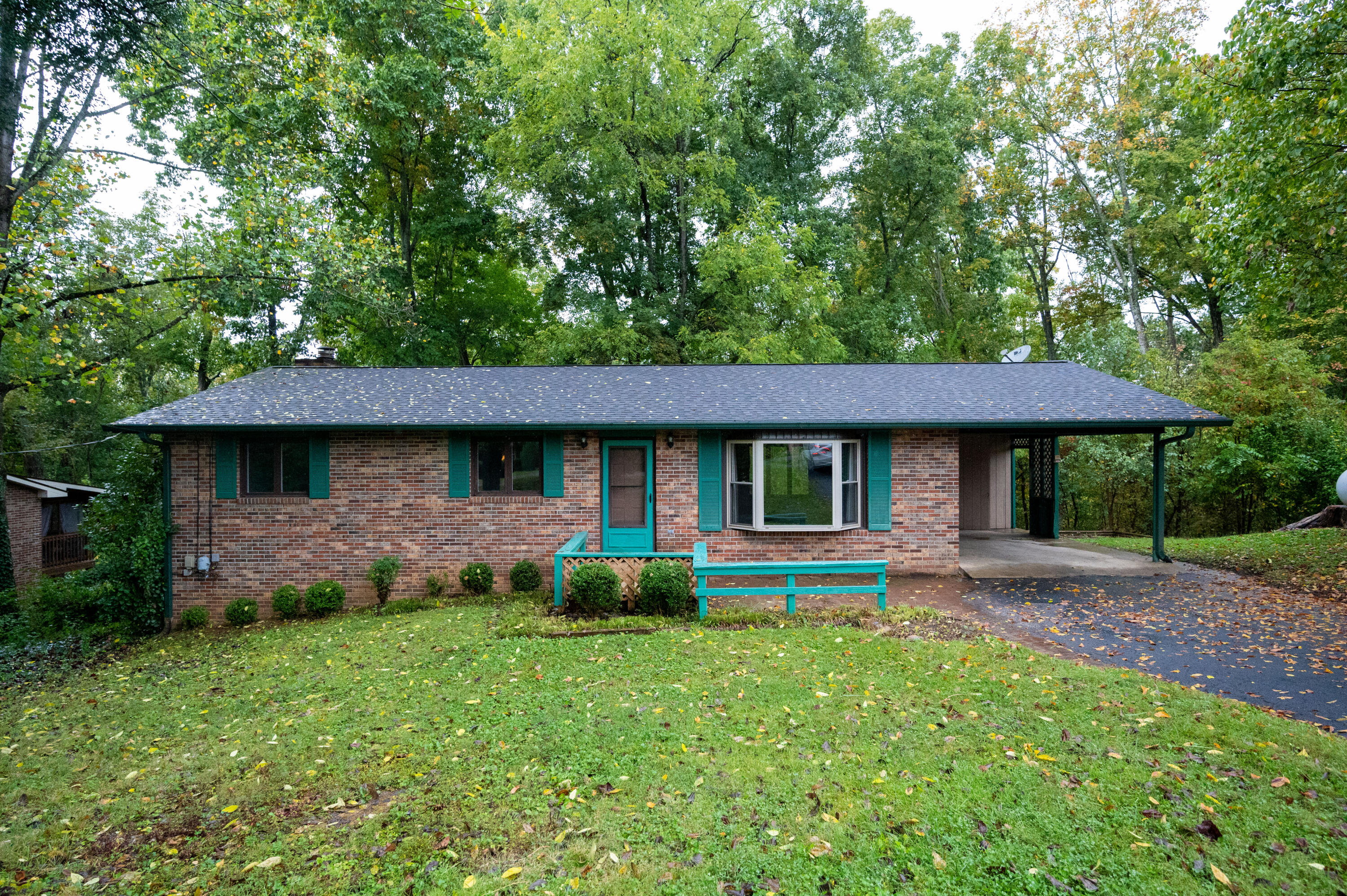 492 Merman Road Kingsport, TN 37663 - Photo 1 of 41 Merman Rd-4