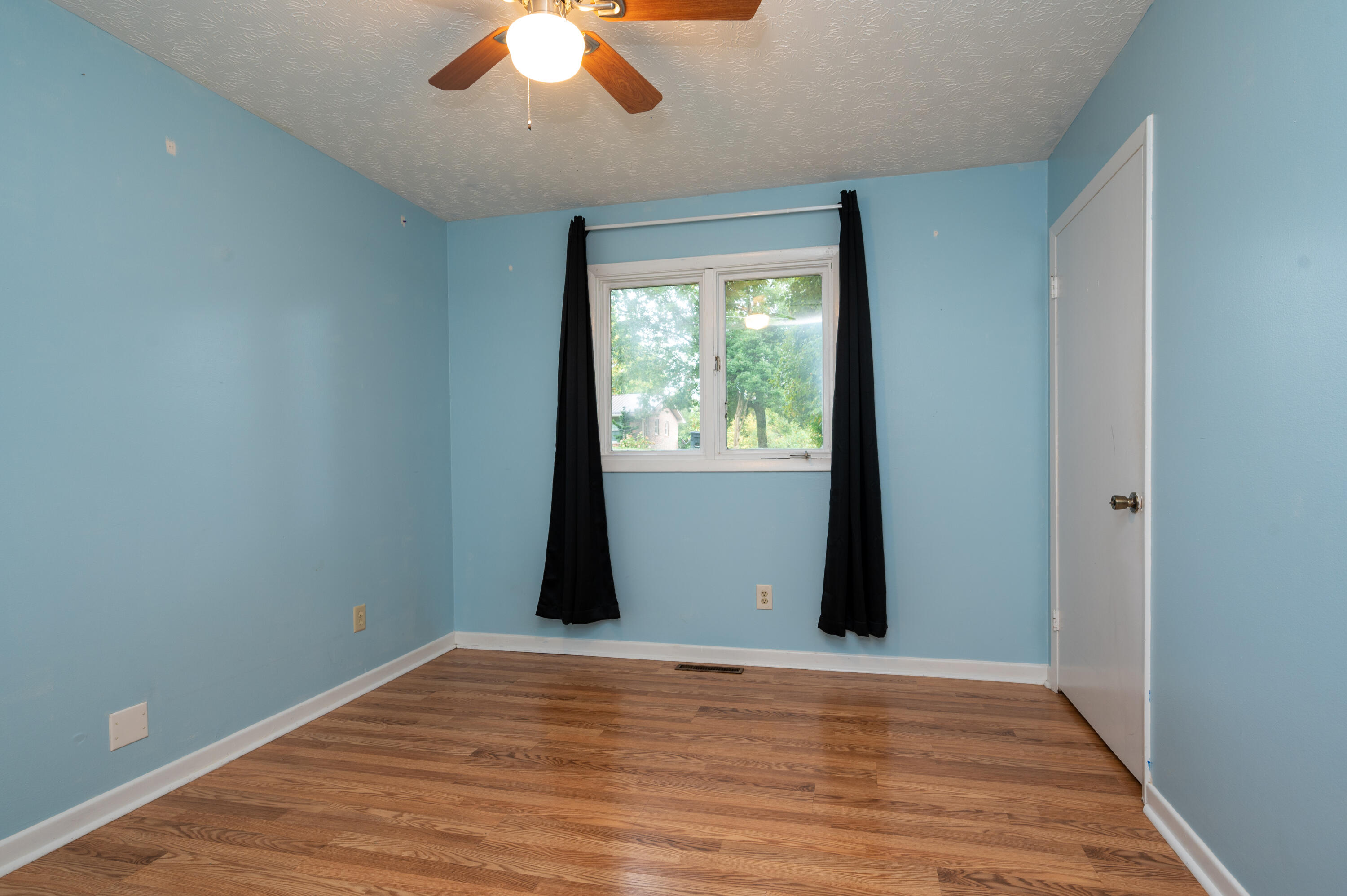 492 Merman Road Kingsport, TN 37663 - Photo 24 of 41 Merman Rd-31