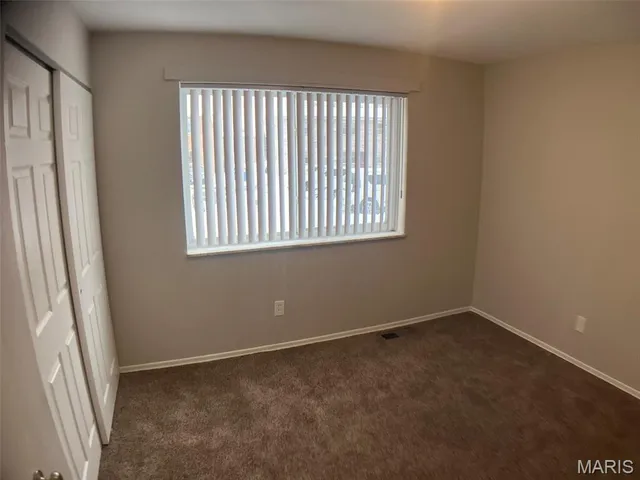 $375,000 | 7412 Burcke Drive, Hazelwood, MO 63042