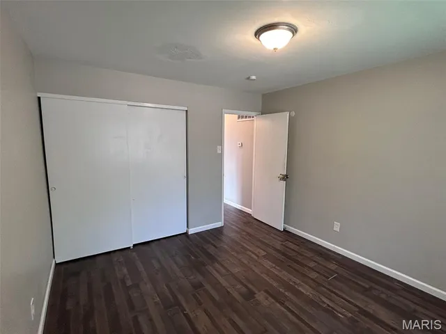 $375,000 | 7412 Burcke Drive, Hazelwood, MO 63042