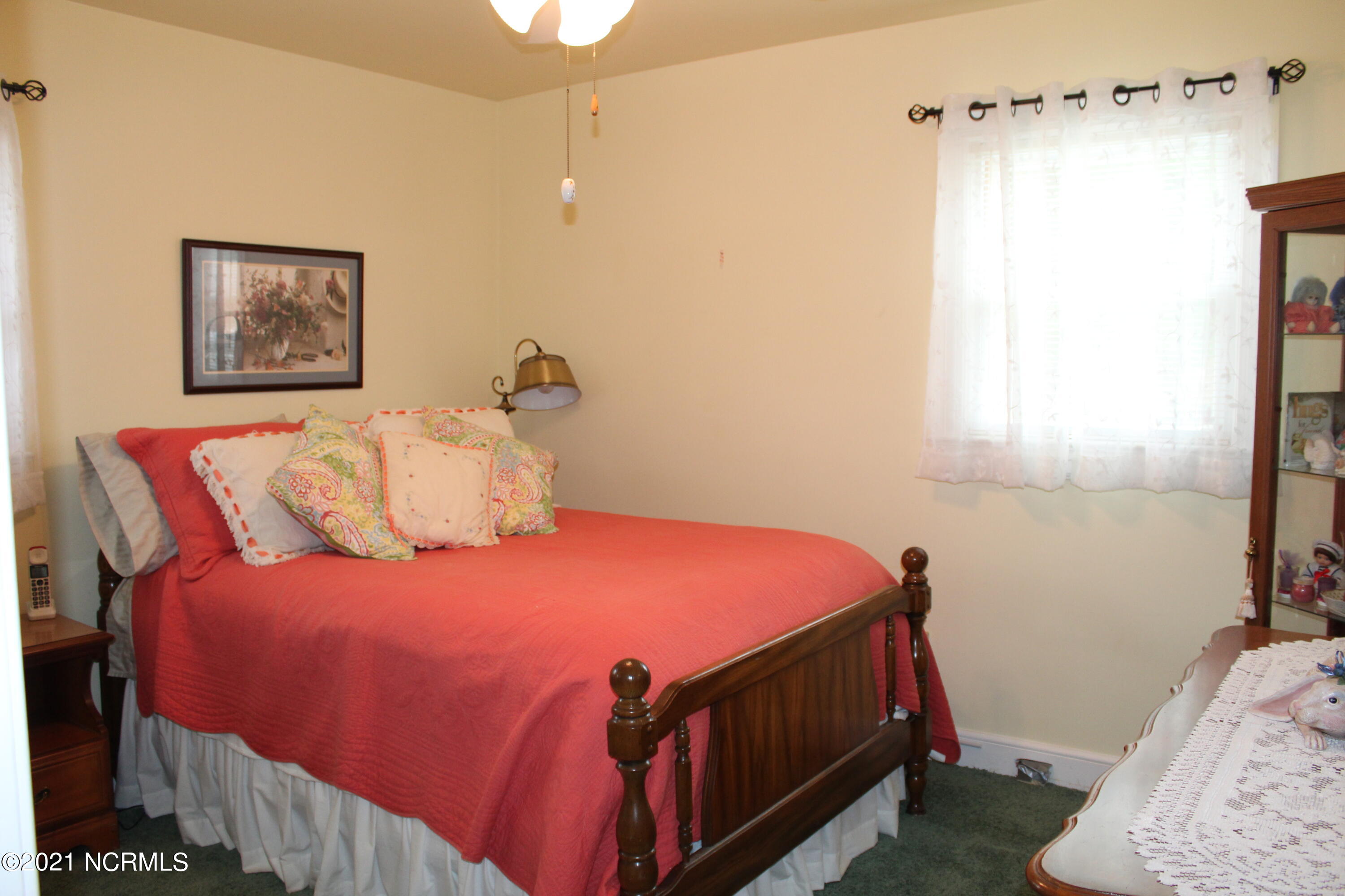 507 West Branch Street Spring Hope, NC 27882 - Photo 25 of 36 IMG_0524