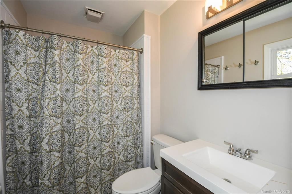 7525 Whistlestop Road Charlotte, NC 28210 - Photo 22 of 29 Gallery Image 22