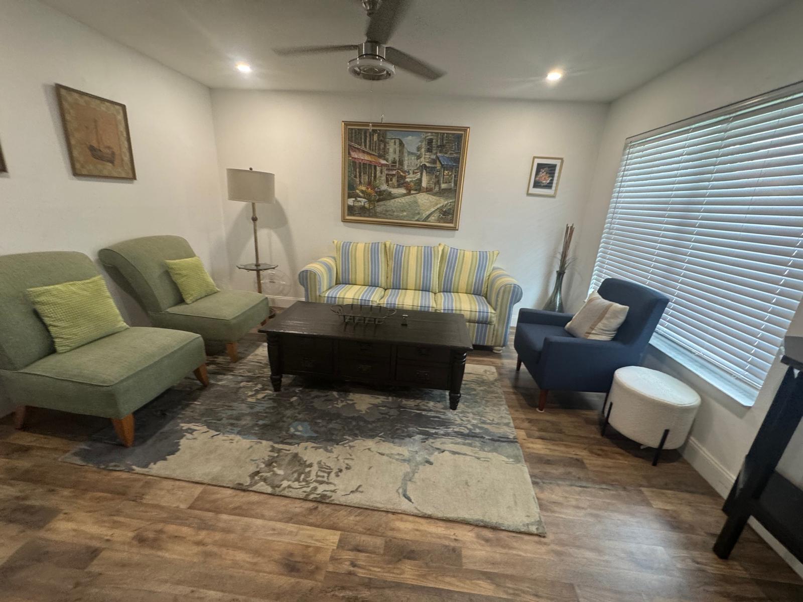 983 Emerald Road Southeast Palm Bay, FL 32909 - Photo 7 of 33 SEATING