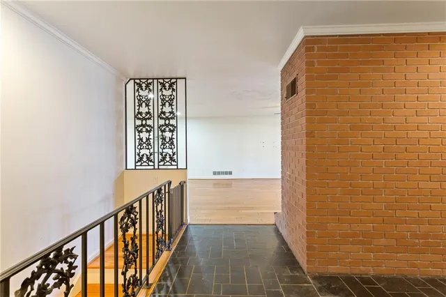 $3,000 | 3355 Pinetree Drive Southeast, Smyrna, GA 30080