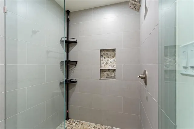 $3,000 | 3355 Pinetree Drive Southeast, Smyrna, GA 30080