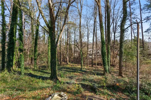 $3,000 | 3355 Pinetree Drive Southeast, Smyrna, GA 30080