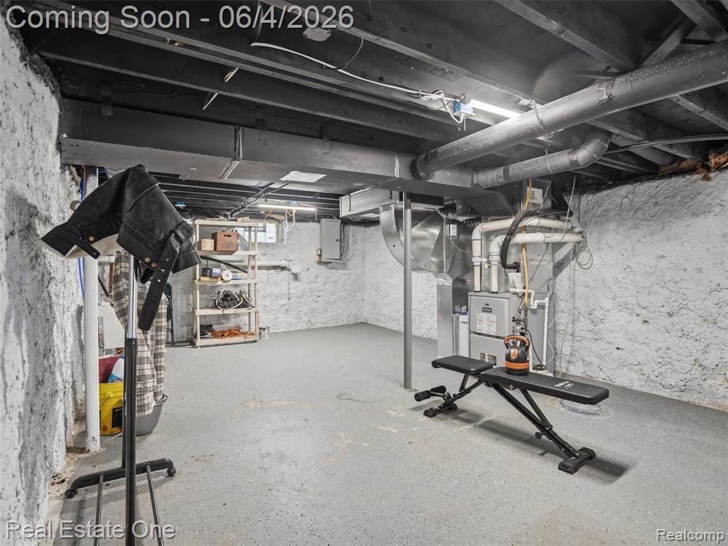 879 North Hacker Road Howell, MI 48843 - Photo 43 of 54