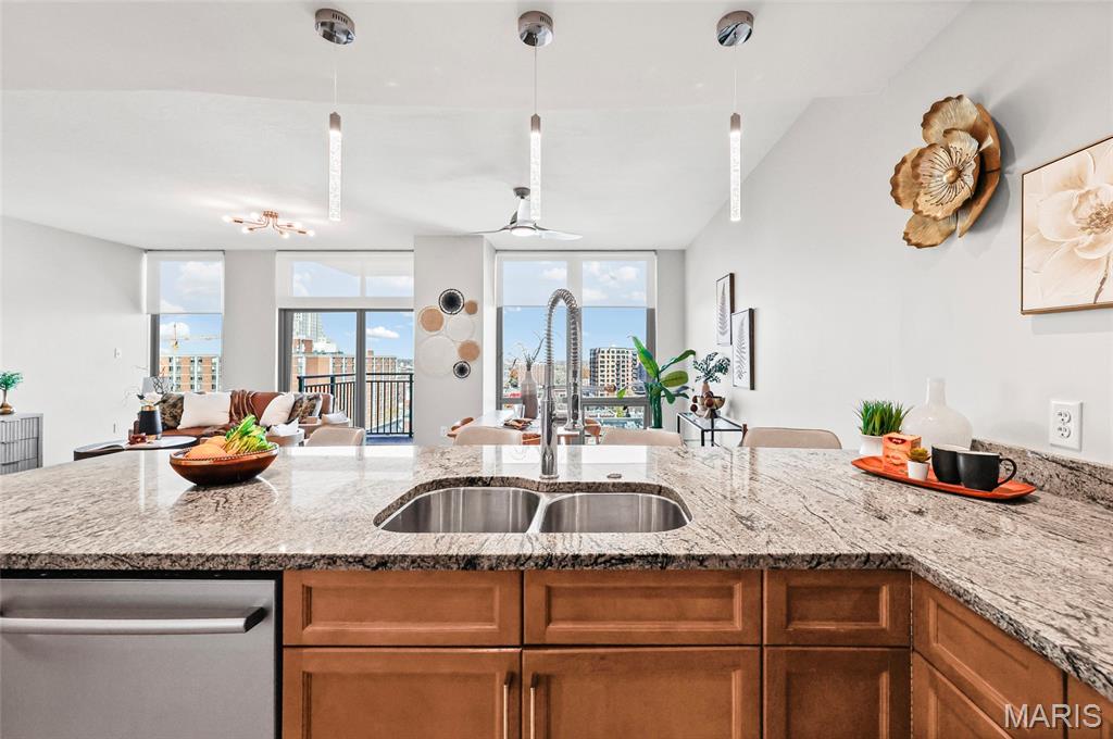 4909 Laclede Avenue, Unit 1205 St. Louis, MO 63108 - Photo 26 of 56