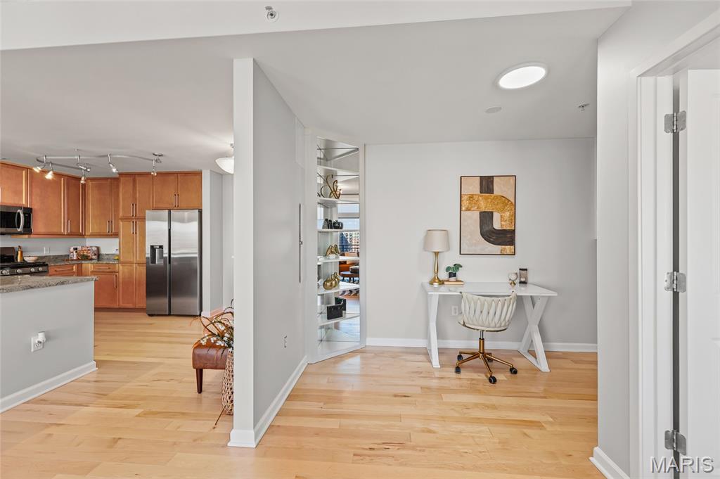 4909 Laclede Avenue, Unit 1205 St. Louis, MO 63108 - Photo 37 of 56