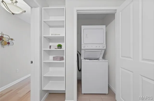 $449,900 | 4909 Laclede Avenue, Unit 1205, St. Louis, MO 63108