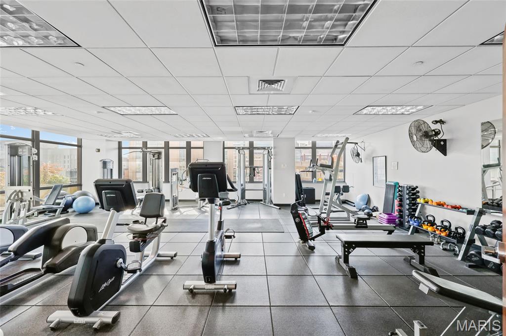 4909 Laclede Avenue, Unit 1205 St. Louis, MO 63108 - Photo 6 of 56