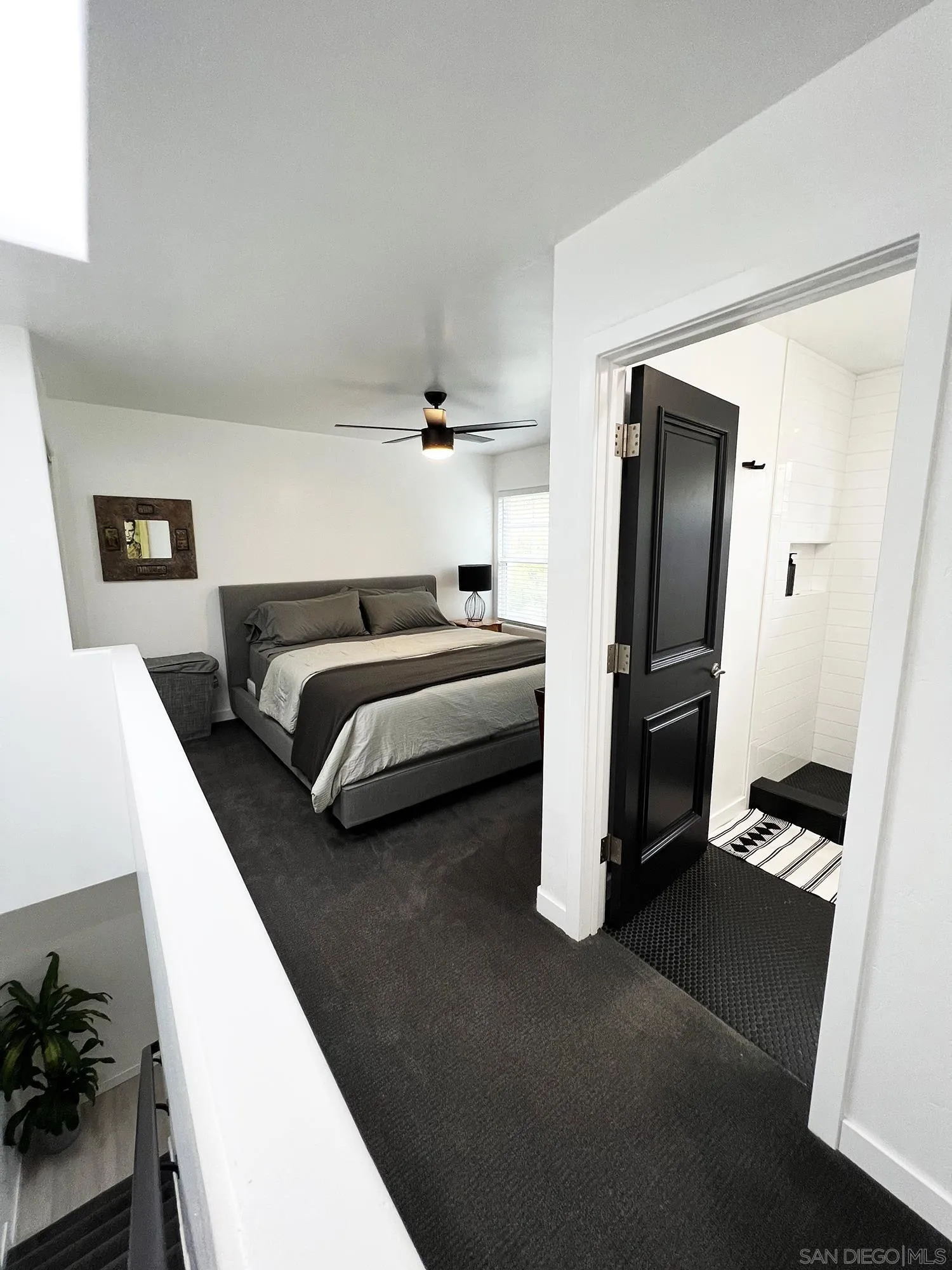 280 Hillcrest Drive, Unit A Encinitas, CA 92024 - Photo 13 of 19