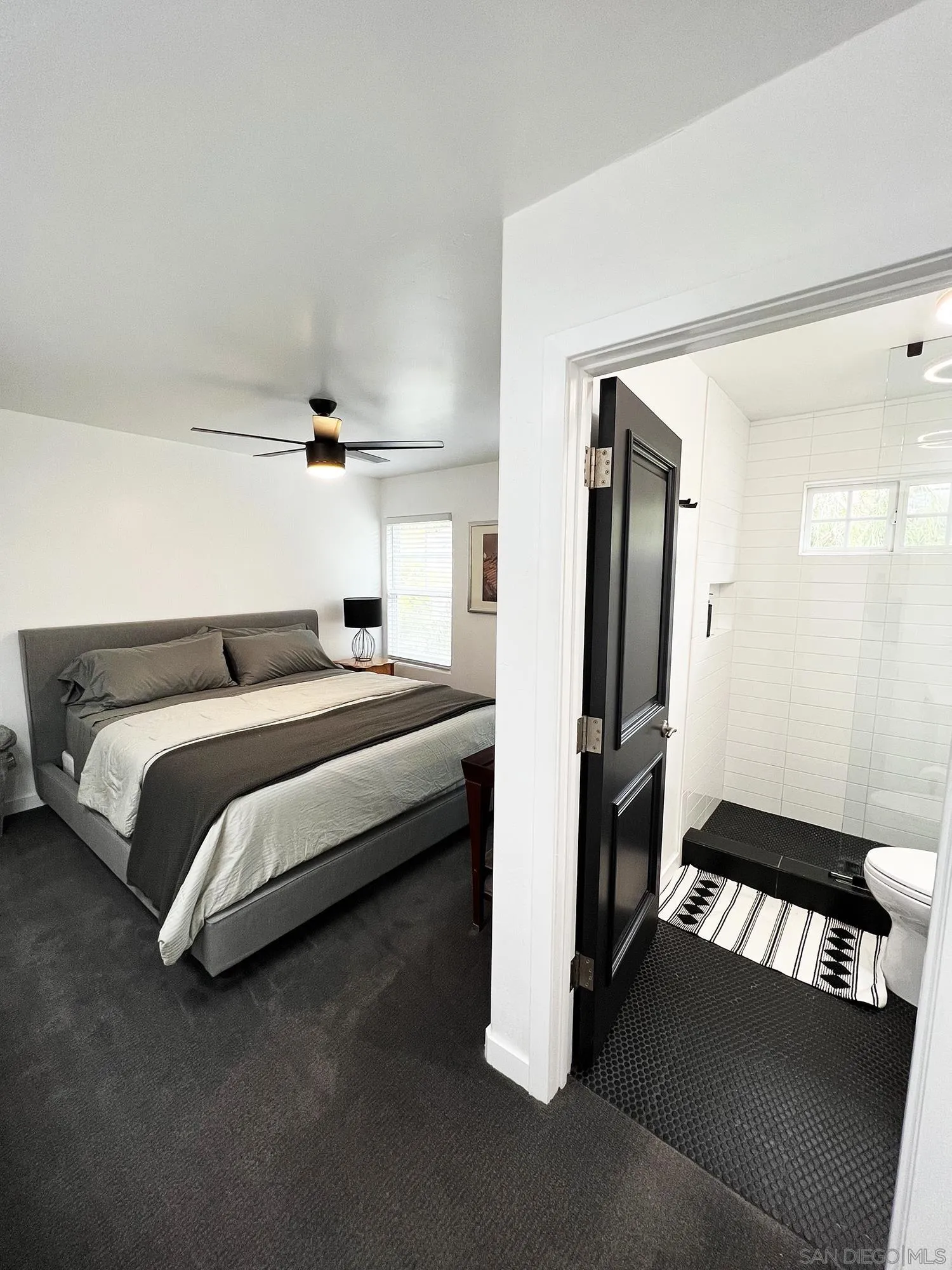 280 Hillcrest Drive, Unit A Encinitas, CA 92024 - Photo 14 of 19