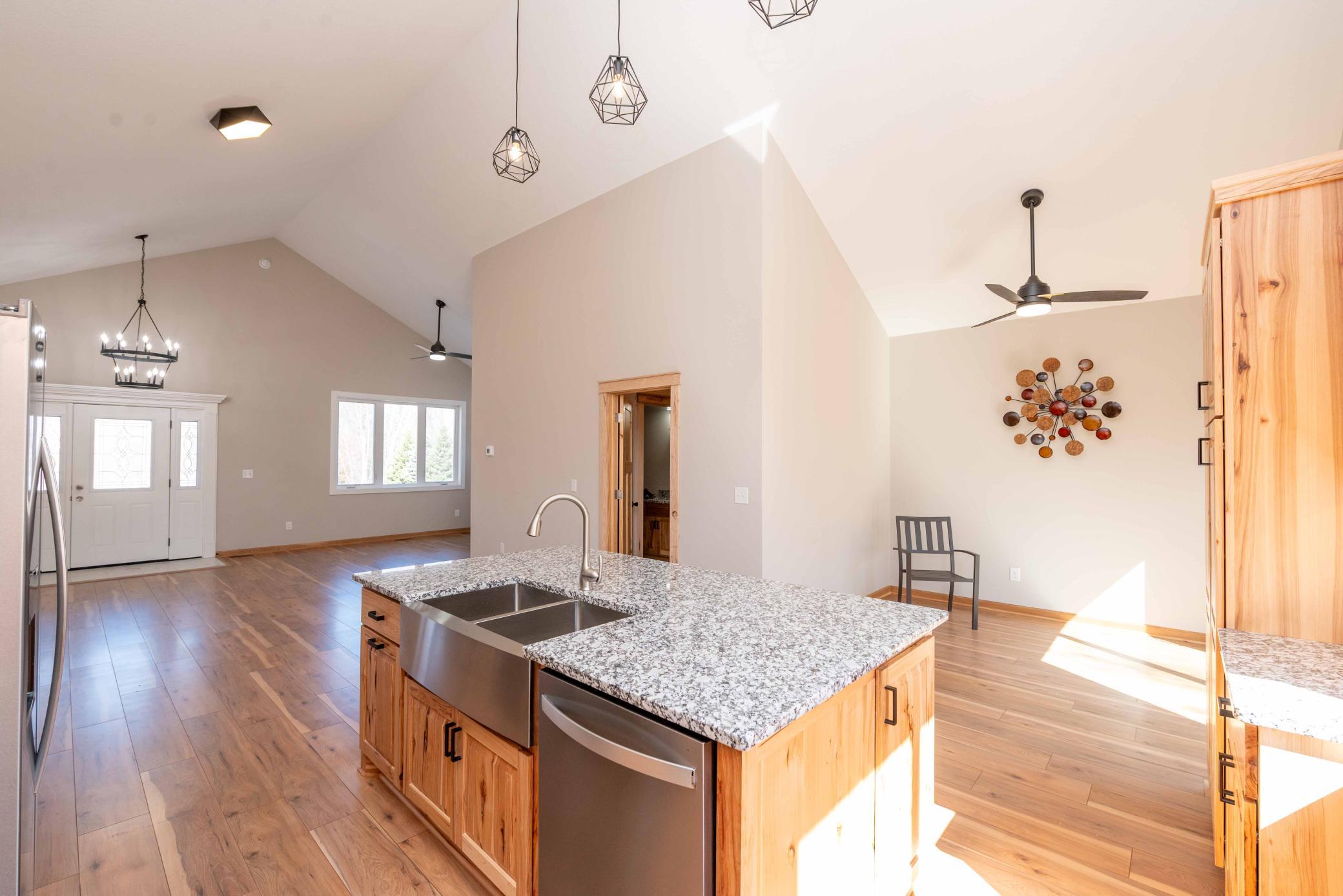 575 Elins Lake Road Cambridge, MN 55008 - Photo 11 of 89
