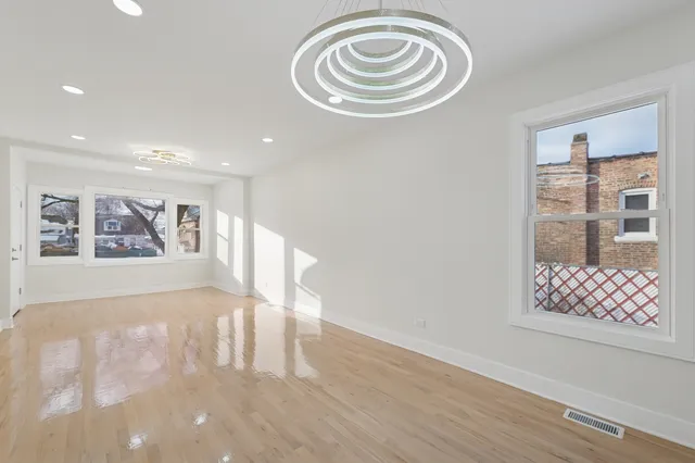 $559,000 | 2339 South 59th Avenue, Cicero, IL 60804