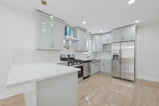 $559,000 | 2339 South 59th Avenue, Cicero, IL 60804