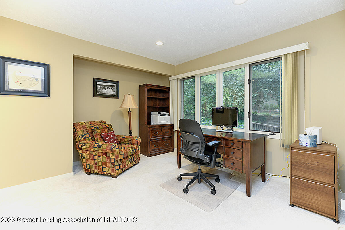 4335 Aztec Way Okemos, MI 48864 - Photo 5 of 41 05