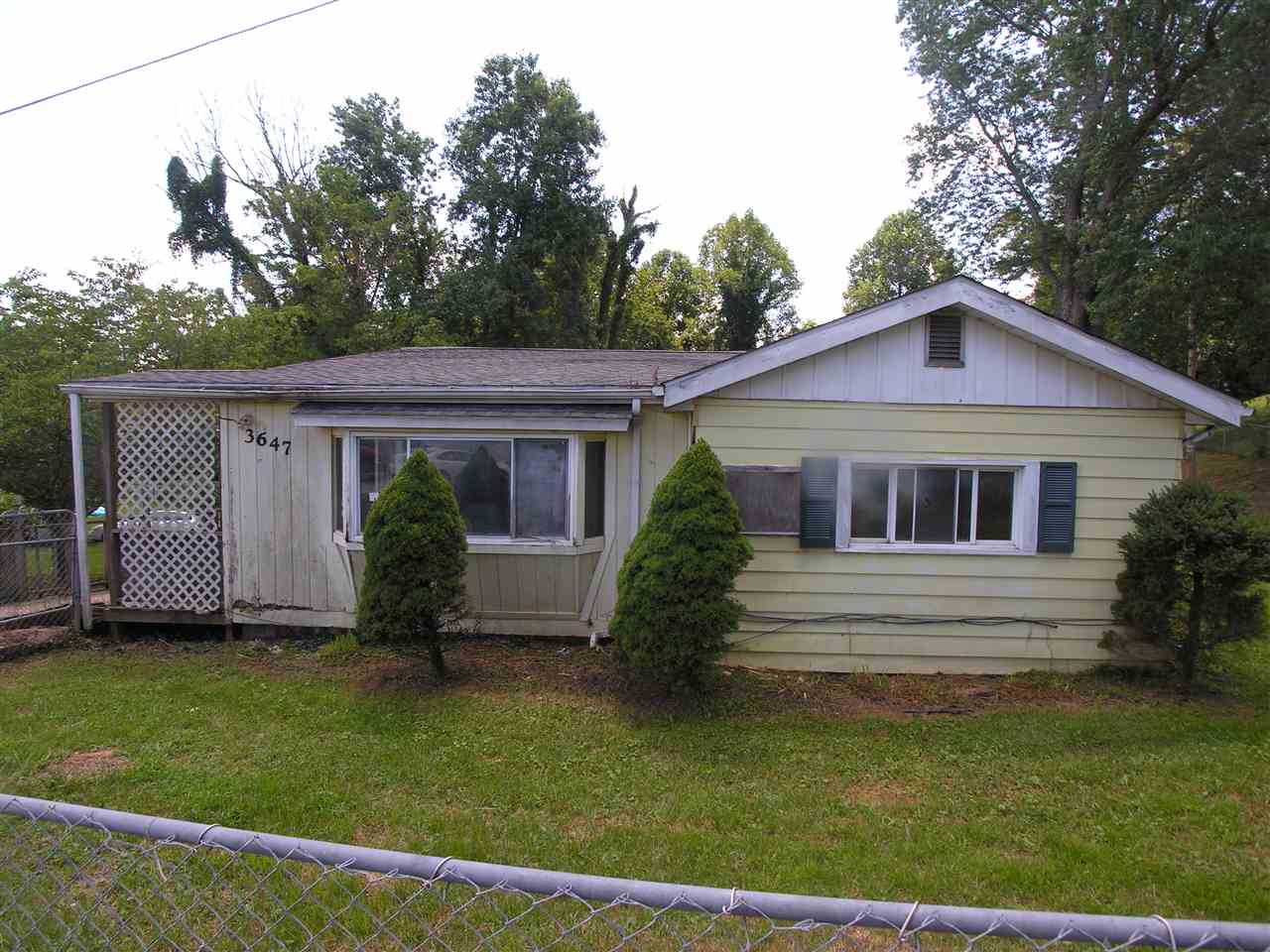 3647 German Ridge Road, Unit AKA 3647 TAYMOOR ROAD Huntington, WV 25701 - Photo 1 of 16 Gallery Image 1