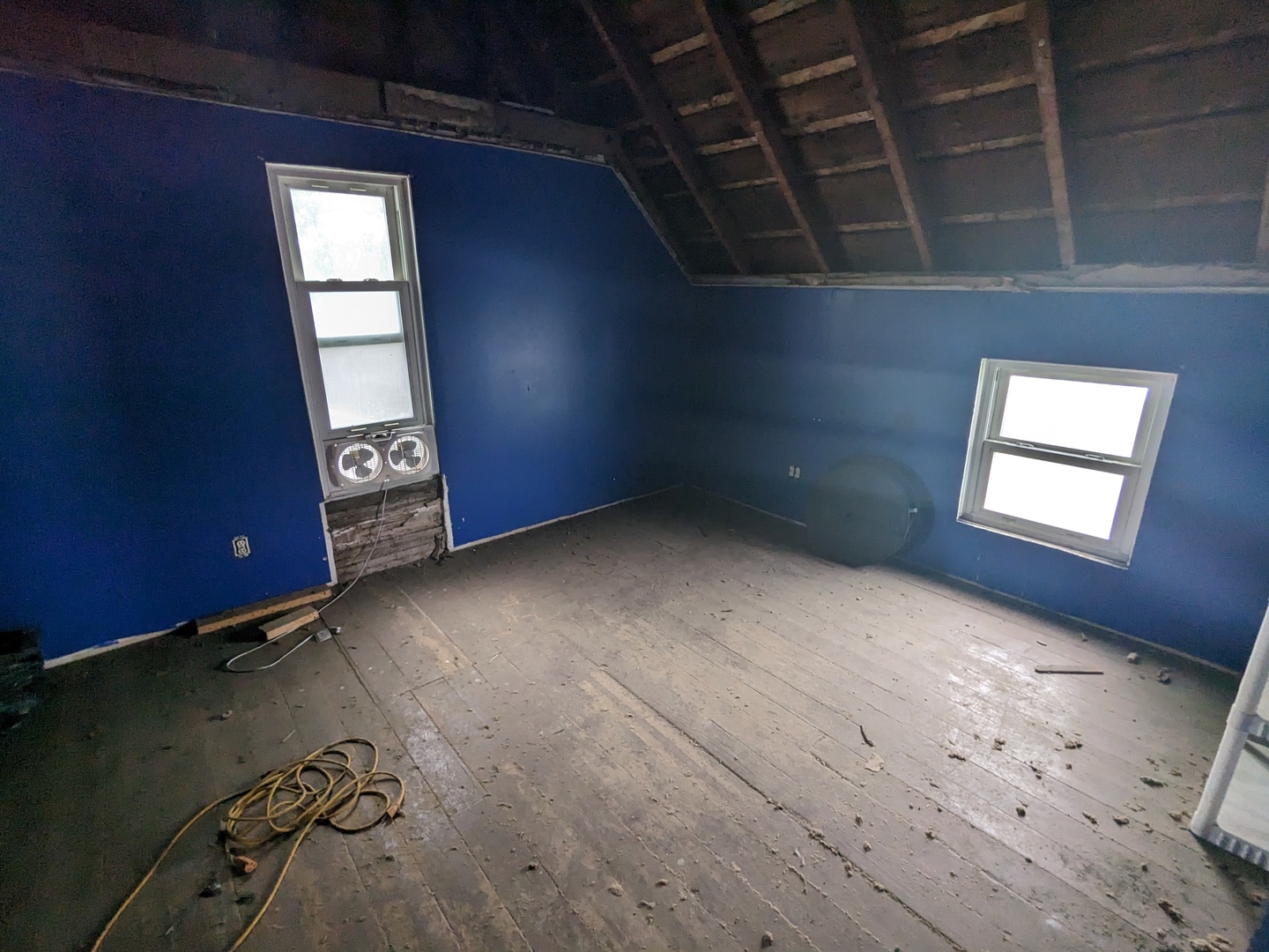 108 3rd Street Buckley, IL 60918 - Photo 20 of 23 an empty room with windows