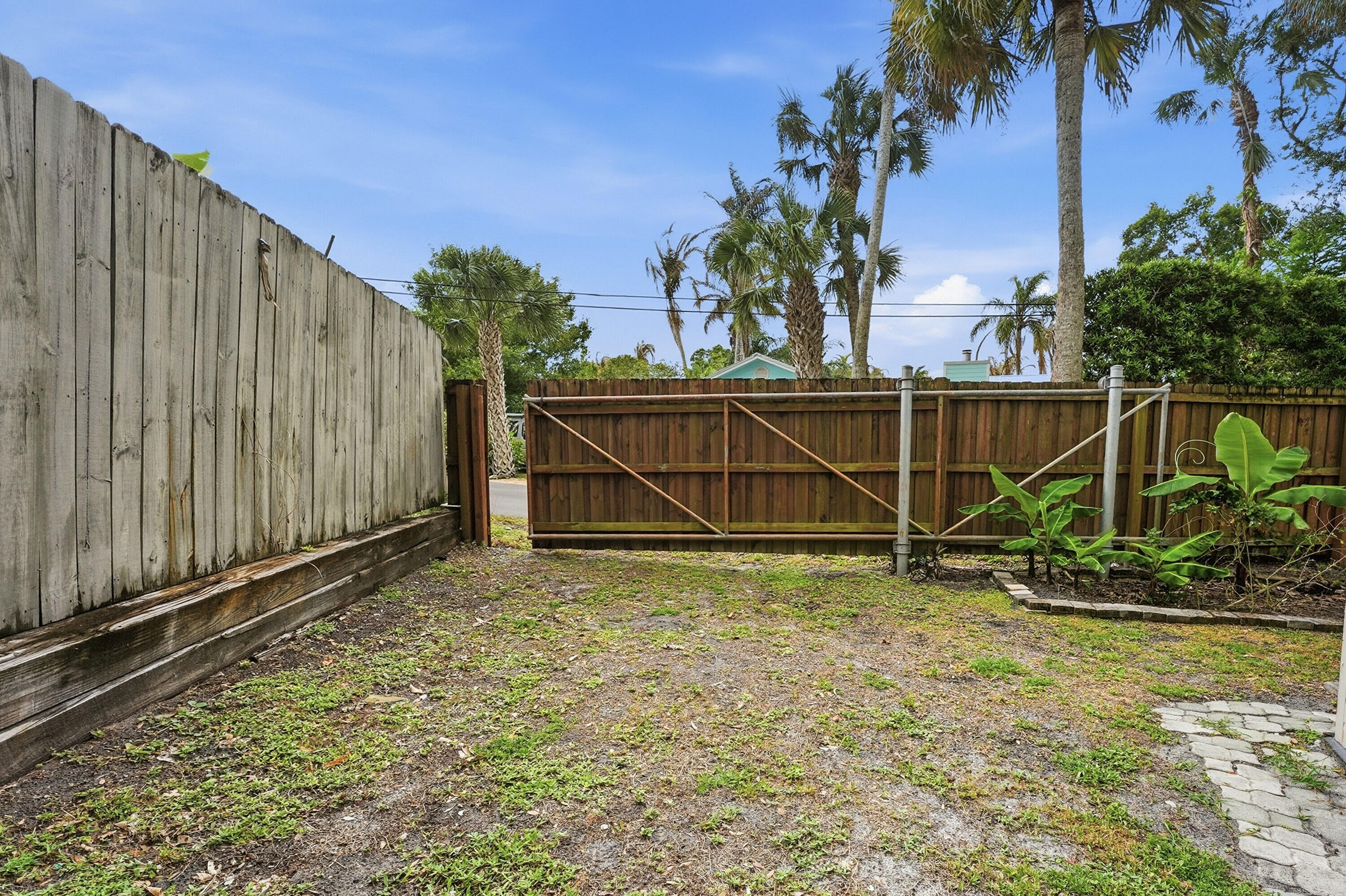 576 Southwest Rustic Circle Stuart, FL 34997 - Photo 41 of 52 41_dsc04909