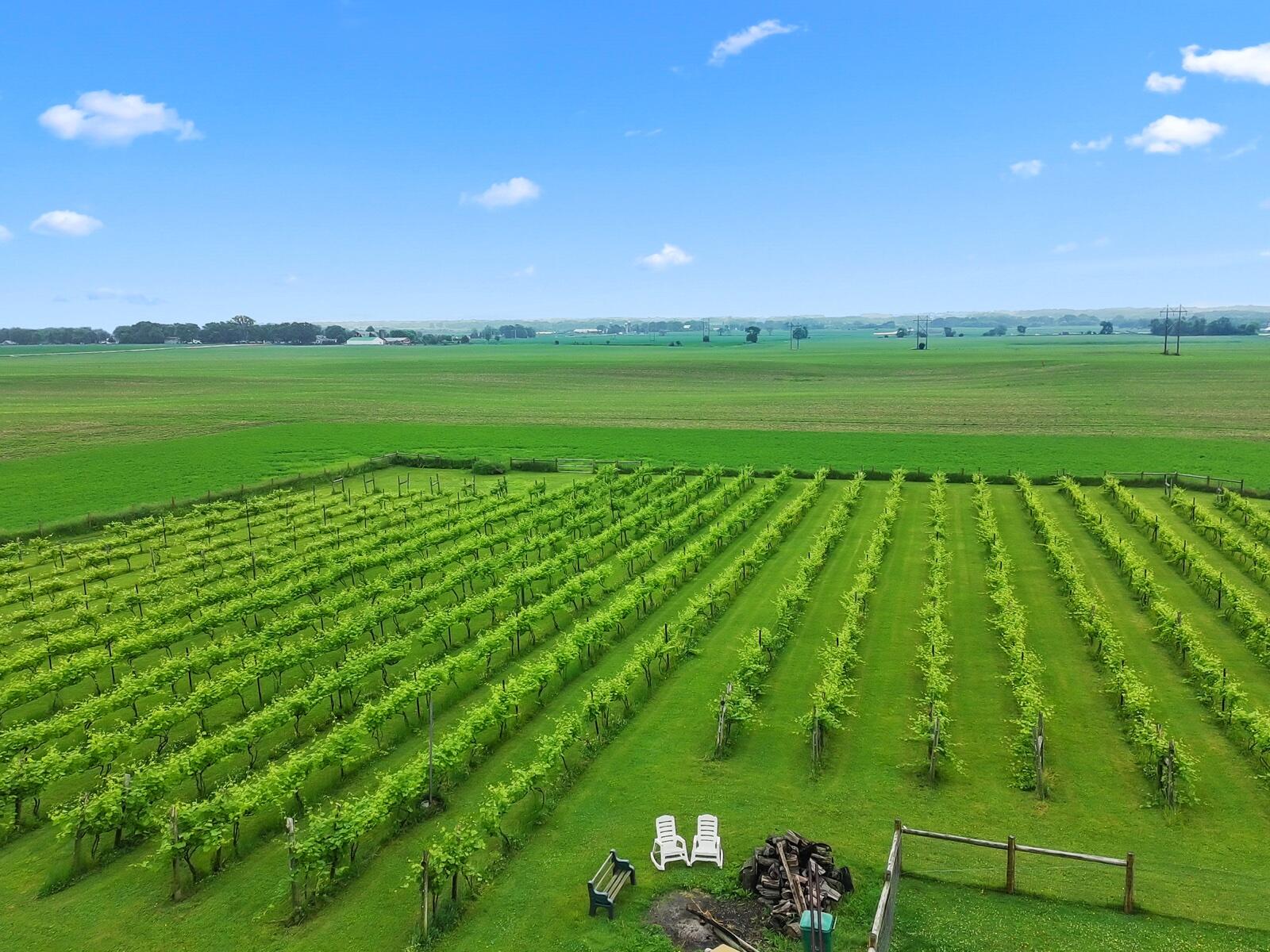 W5837 County Rd A Sugar Creek, WI 53121 - Photo 3 of 69 ZZ0-2