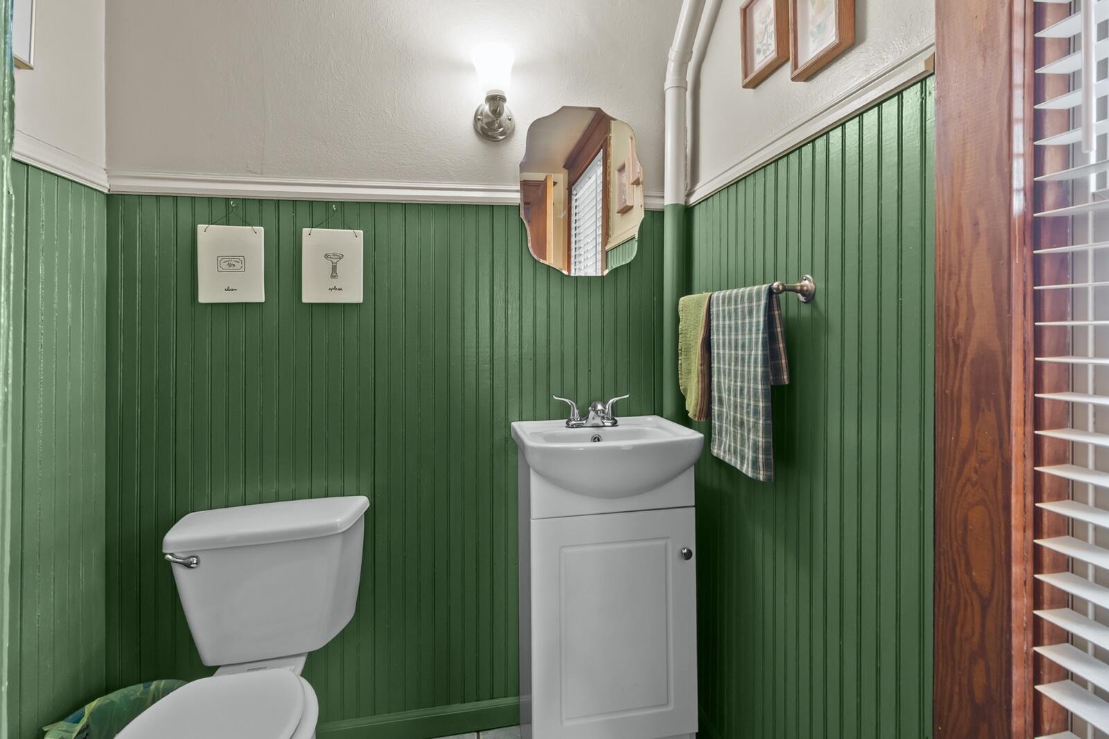 W5837 County Rd A Sugar Creek, WI 53121 - Photo 42 of 69 ii5