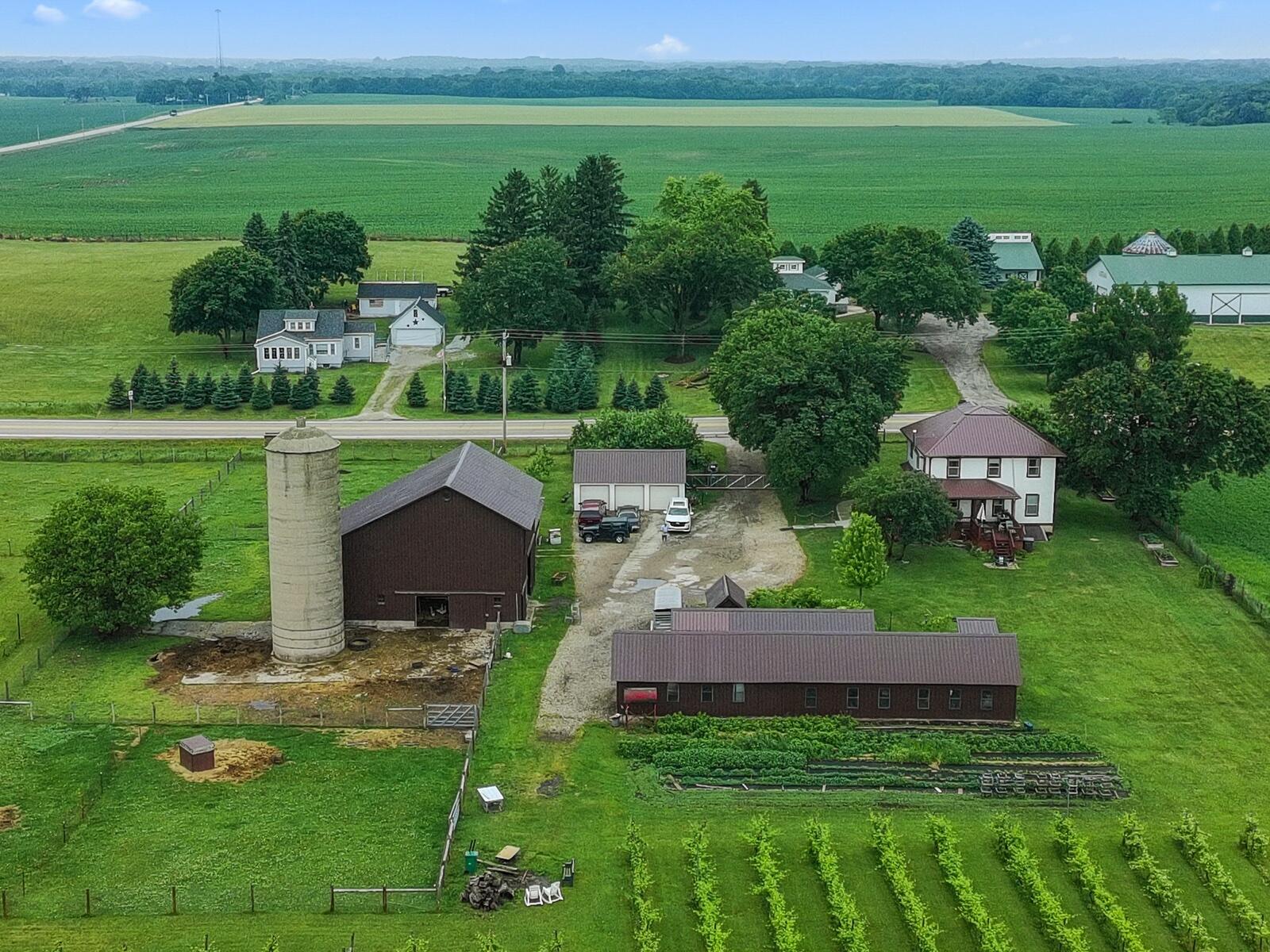 W5837 County Rd A Sugar Creek, WI 53121 - Photo 54 of 83 AA002