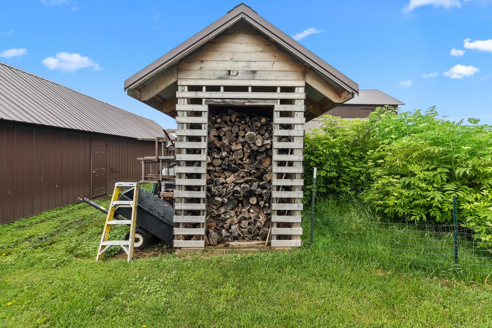 W5837 County Rd A Sugar Creek, WI 53121 - Photo 64 of 83 EE4