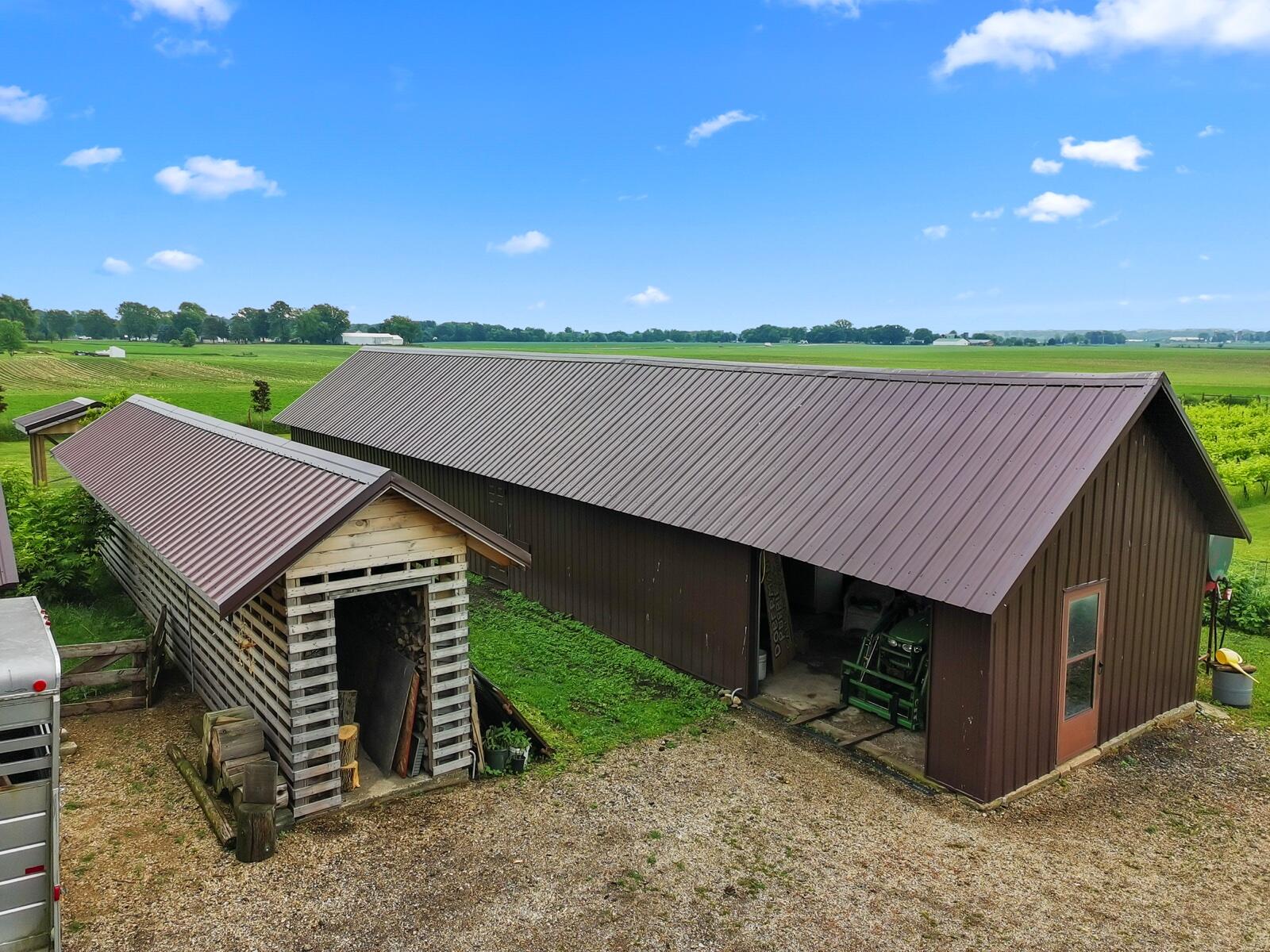 W5837 County Rd A Sugar Creek, WI 53121 - Photo 66 of 83 EE9