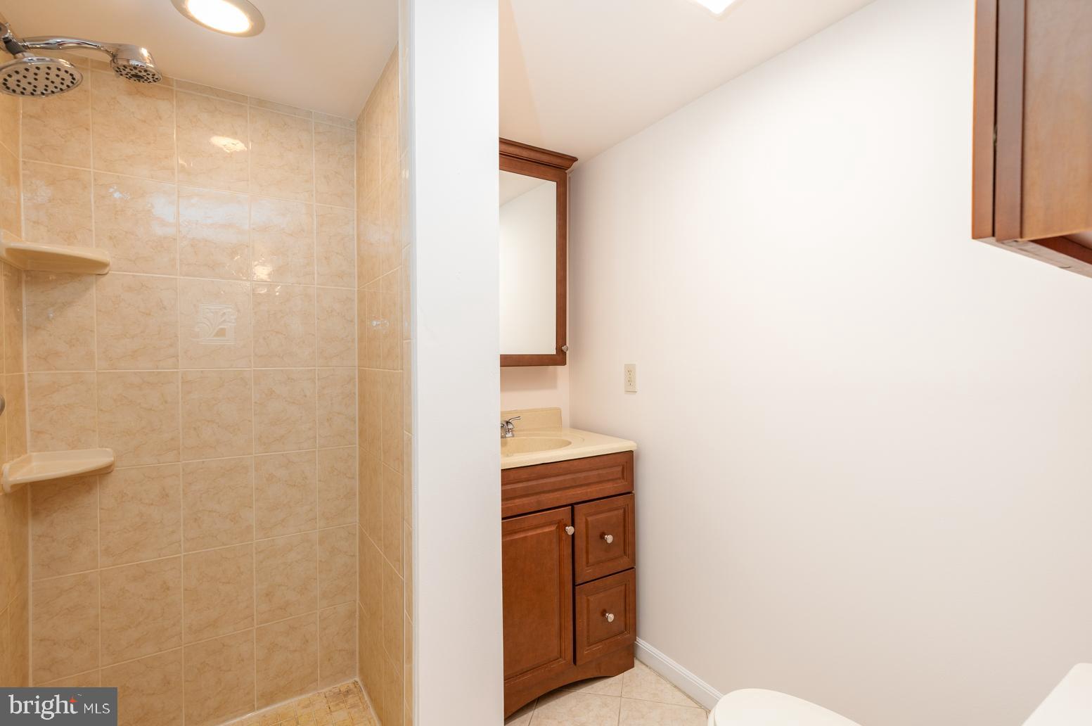 707 Aldworth Road Dundalk, MD 21222 - Photo 21 of 27 Lower Level Bath