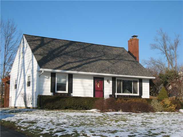 2224 Edgevale Road Columbus, OH 43221 - Photo 1 of 21