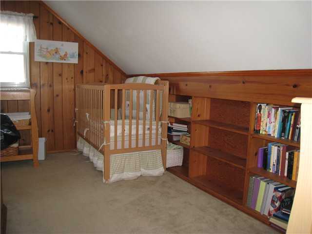 2224 Edgevale Road Columbus, OH 43221 - Photo 14 of 21