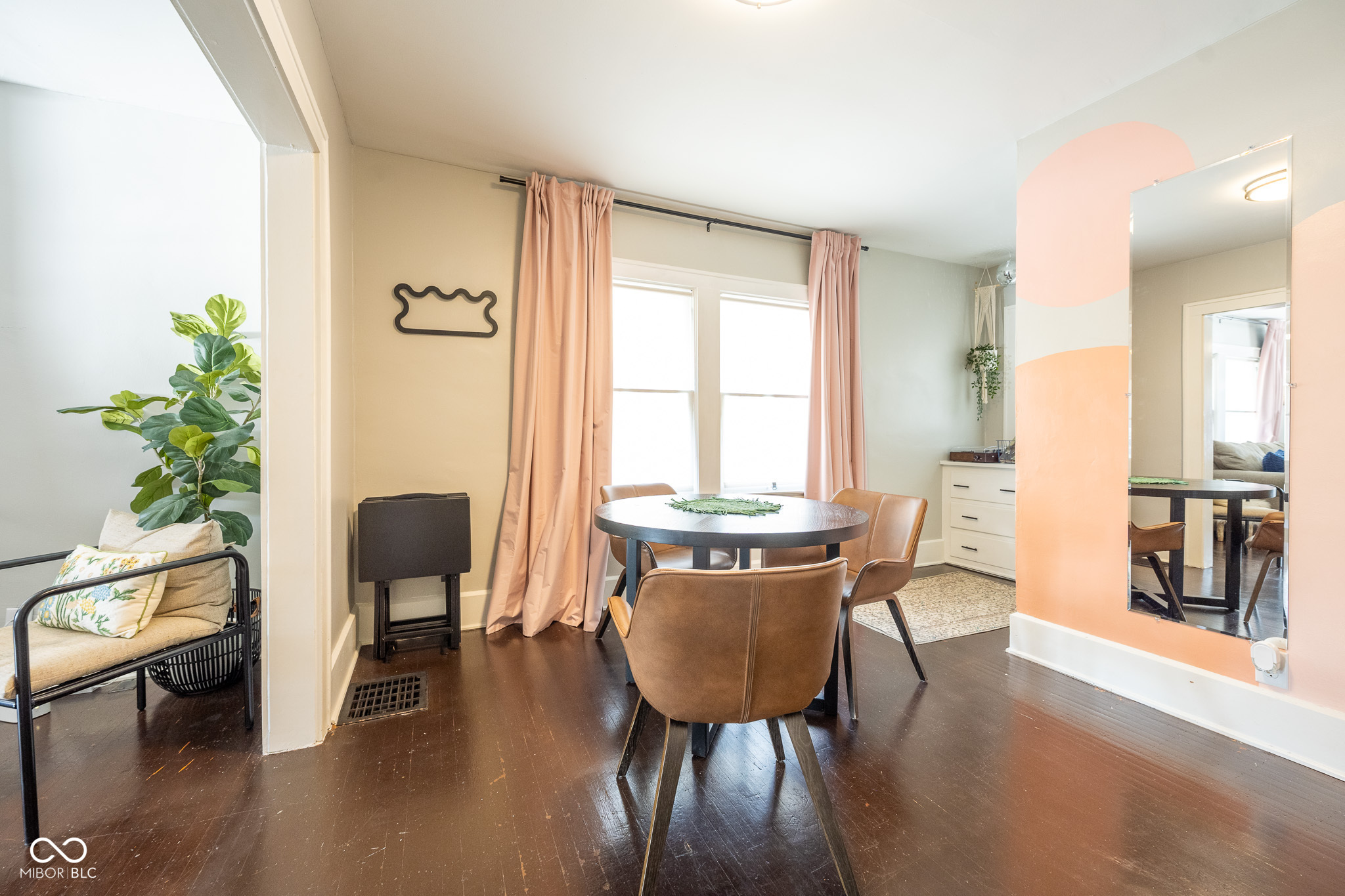 918 East 46th Street Indianapolis, IN 46205 - Photo 18 of 35