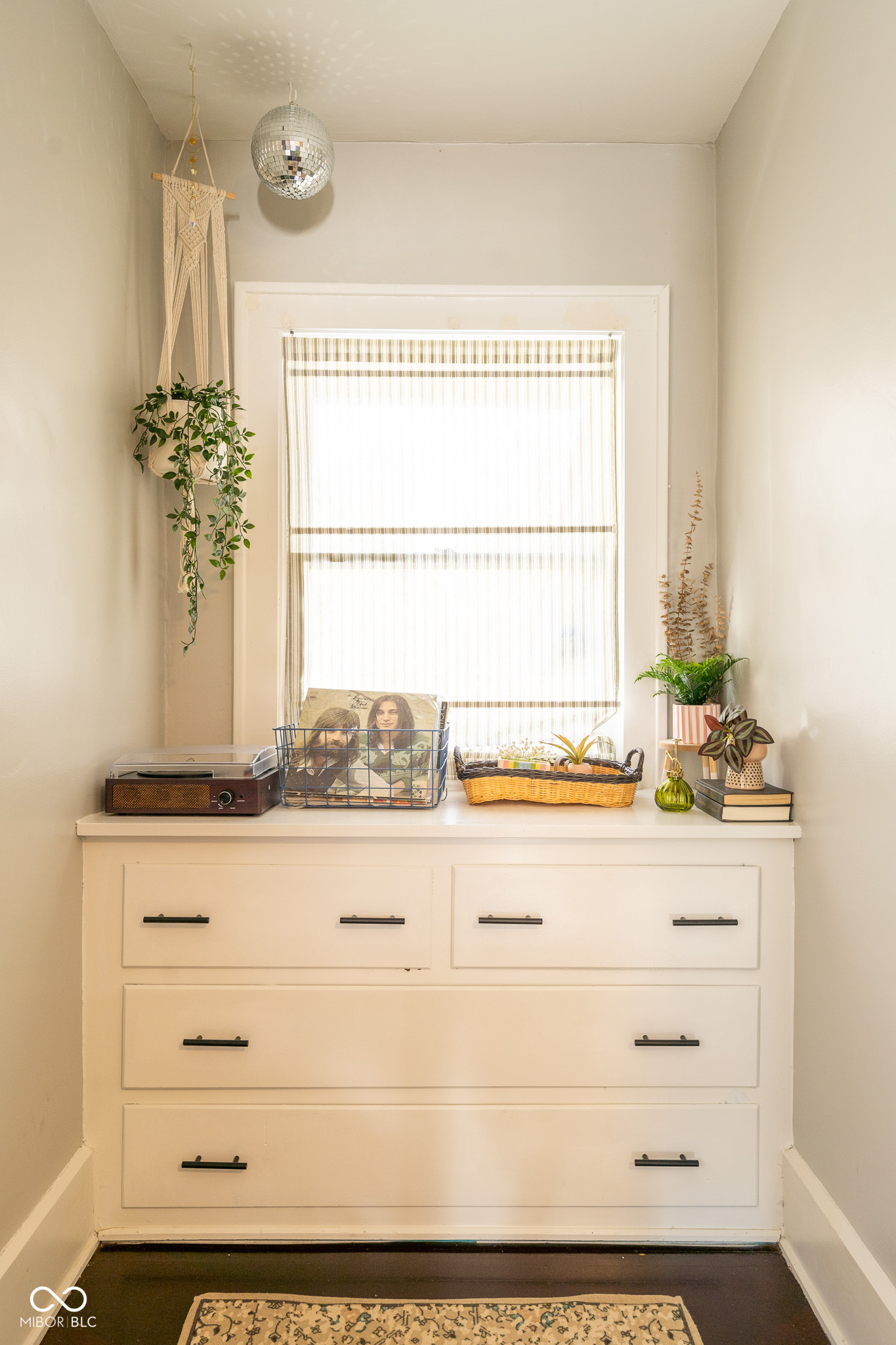 918 East 46th Street Indianapolis, IN 46205 - Photo 20 of 35