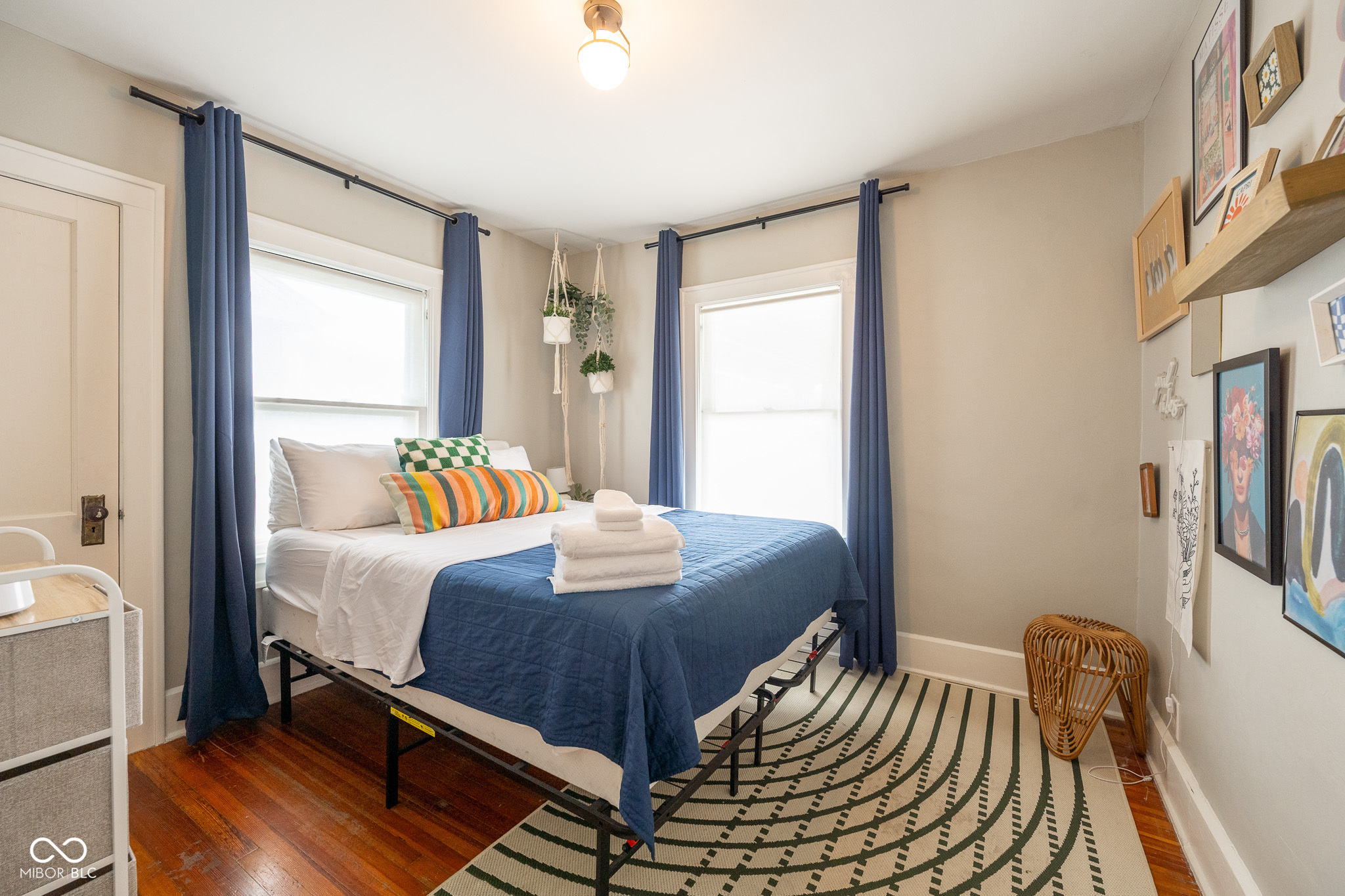 918 East 46th Street Indianapolis, IN 46205 - Photo 5 of 35