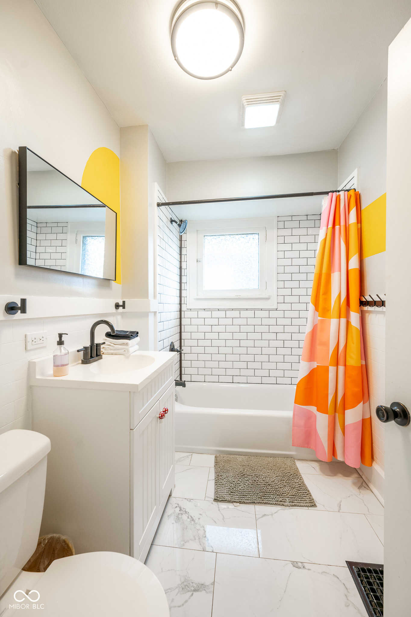 918 East 46th Street Indianapolis, IN 46205 - Photo 9 of 35