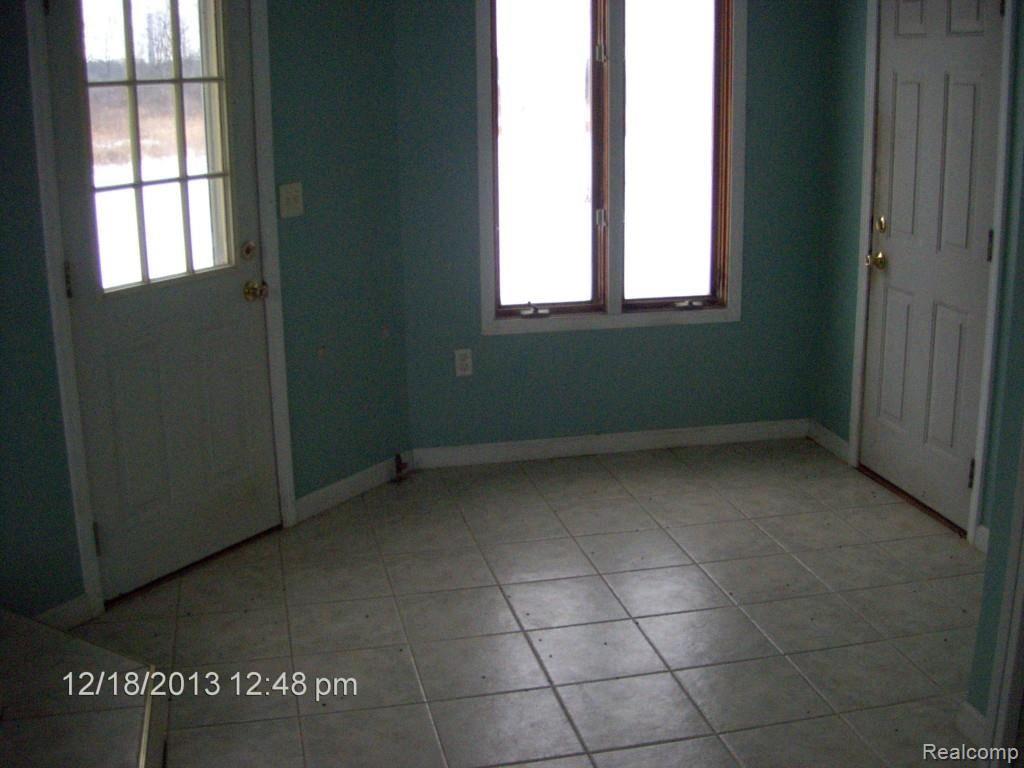 8332 Norman Road Avoca, MI 48006 - Photo 4 of 17 HPIM8098.jpg