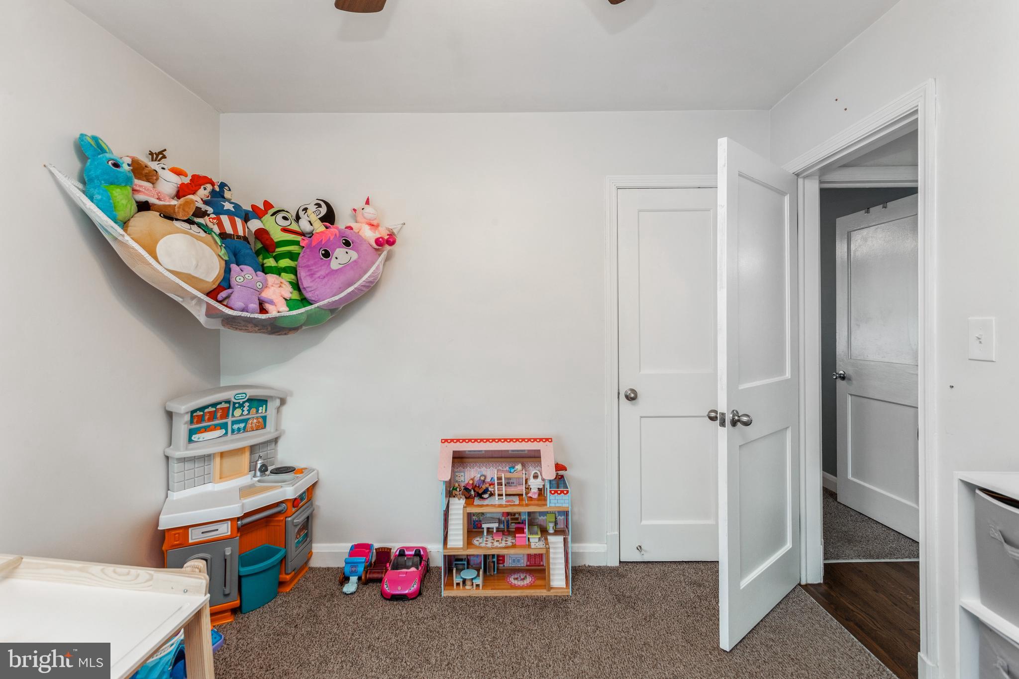 1806 Hanford Road Baltimore, MD 21237 - Photo 17 of 37 1st Floor bedroom #1
