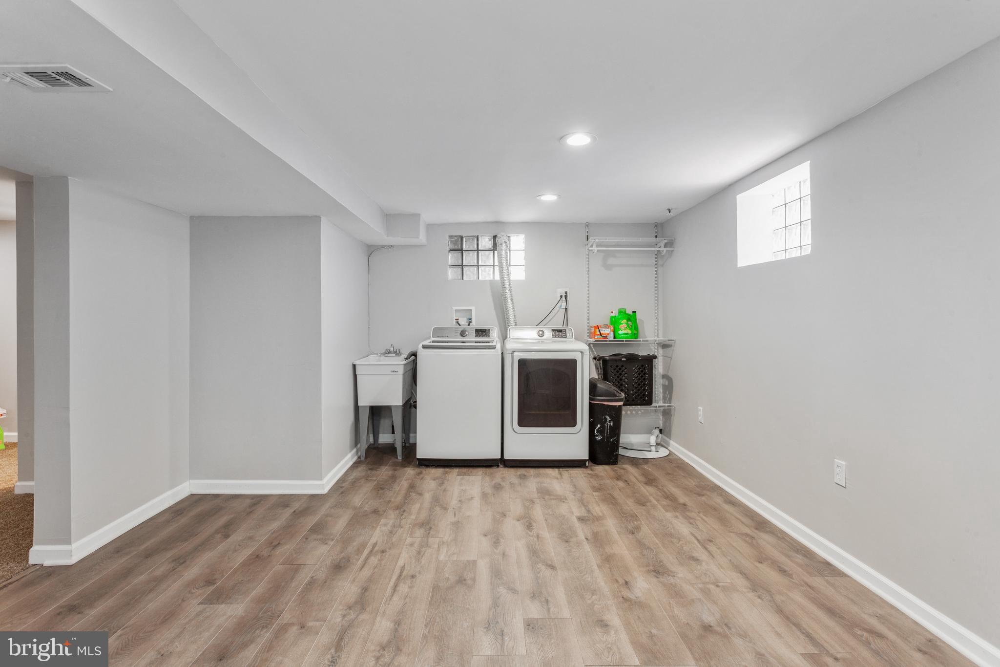 1806 Hanford Road Baltimore, MD 21237 - Photo 33 of 37 Laundry Room